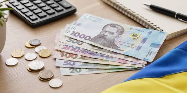 Мінімальна пенсія у жовтні 2026 року в Україні: яка сума, чи буде підвищення