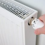 Опалення може не дійти вище 9-го поверху: що загрожує висоткам взимку 2026 в Україні