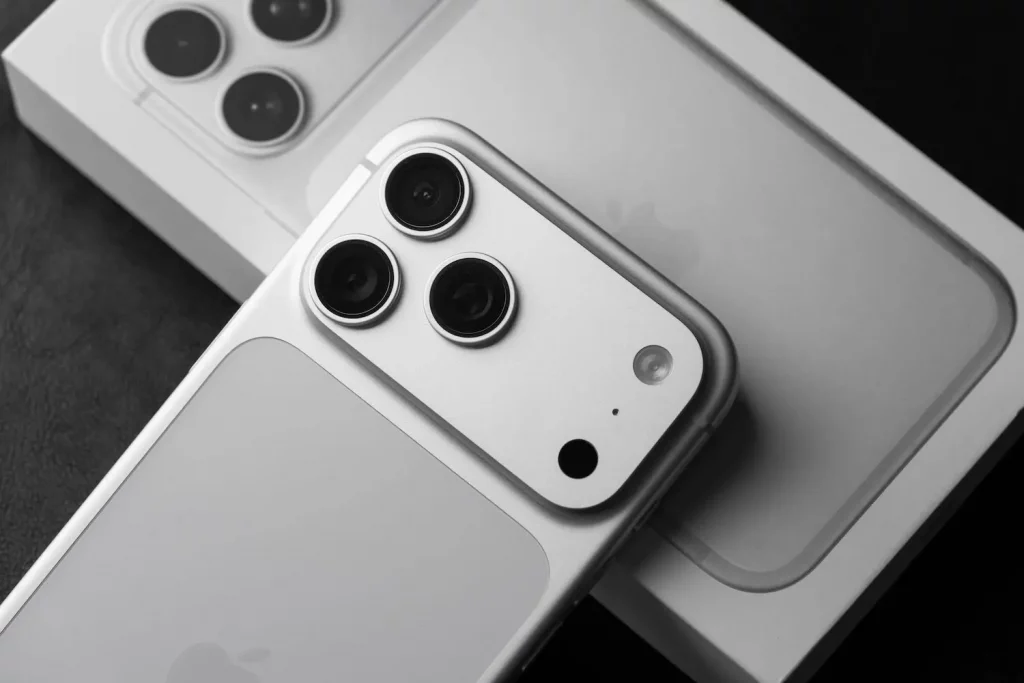 iPhone 18 Pro Max проти iPhone 17 Pro Max: головні відмінності та ціна в Україні, порівняння