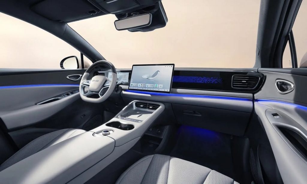 BYD Sea Lion 06 EV