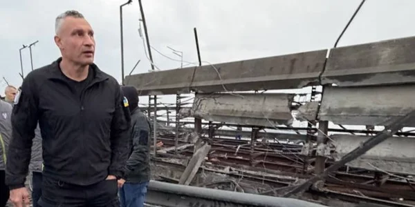 Південний міст у Києві відкривають для автомобілів: що зміниться з 30 жовтня 2026, які діють обмеження