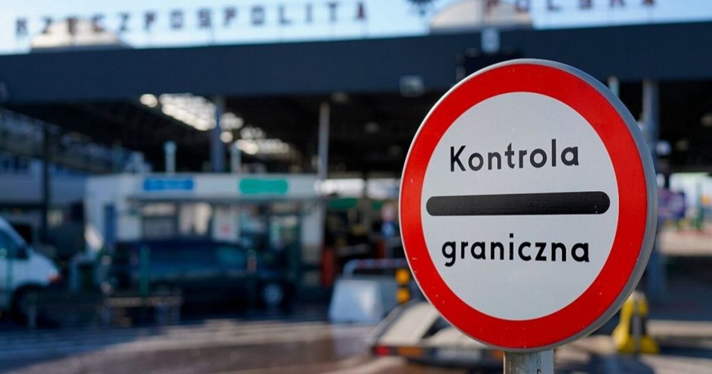 Прикордонний контроль за межами України: які зміни готують із сусідніми державами