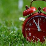 Переведення годинника на зимовий час у 2026 році в Україні: дата, як підготуватися