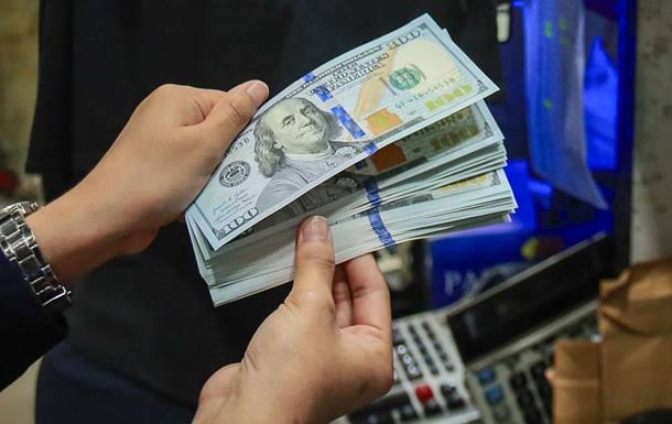 Курс валют на 16 жовтня 2026 року: скільки коштують долар і євро