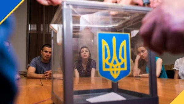 Коли будуть вибори в Україні: Зеленський назвав умову для голосування