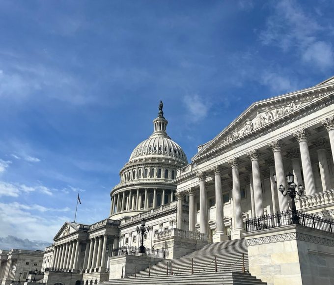 Капітолій у Вашингтоні, де засідає Сенат США