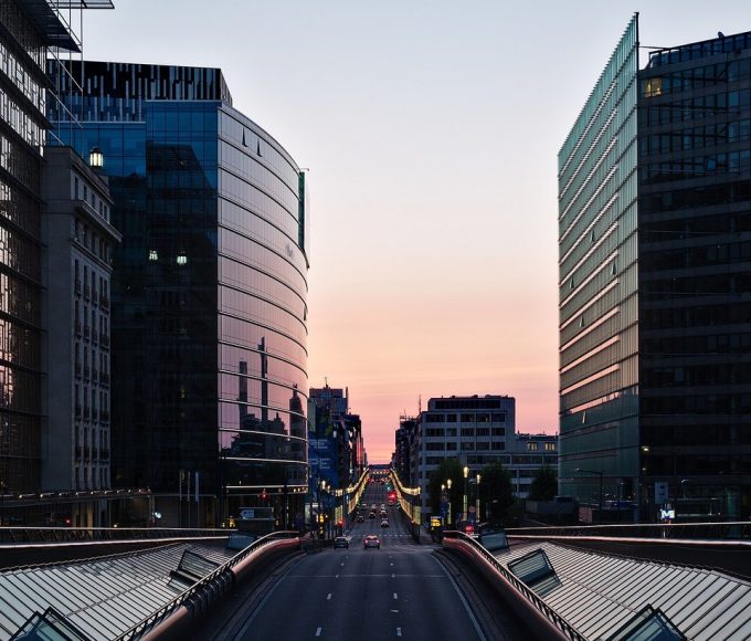 Європейський квартал у Брюсселі, вулиця Rue de la Loi, архівне фото